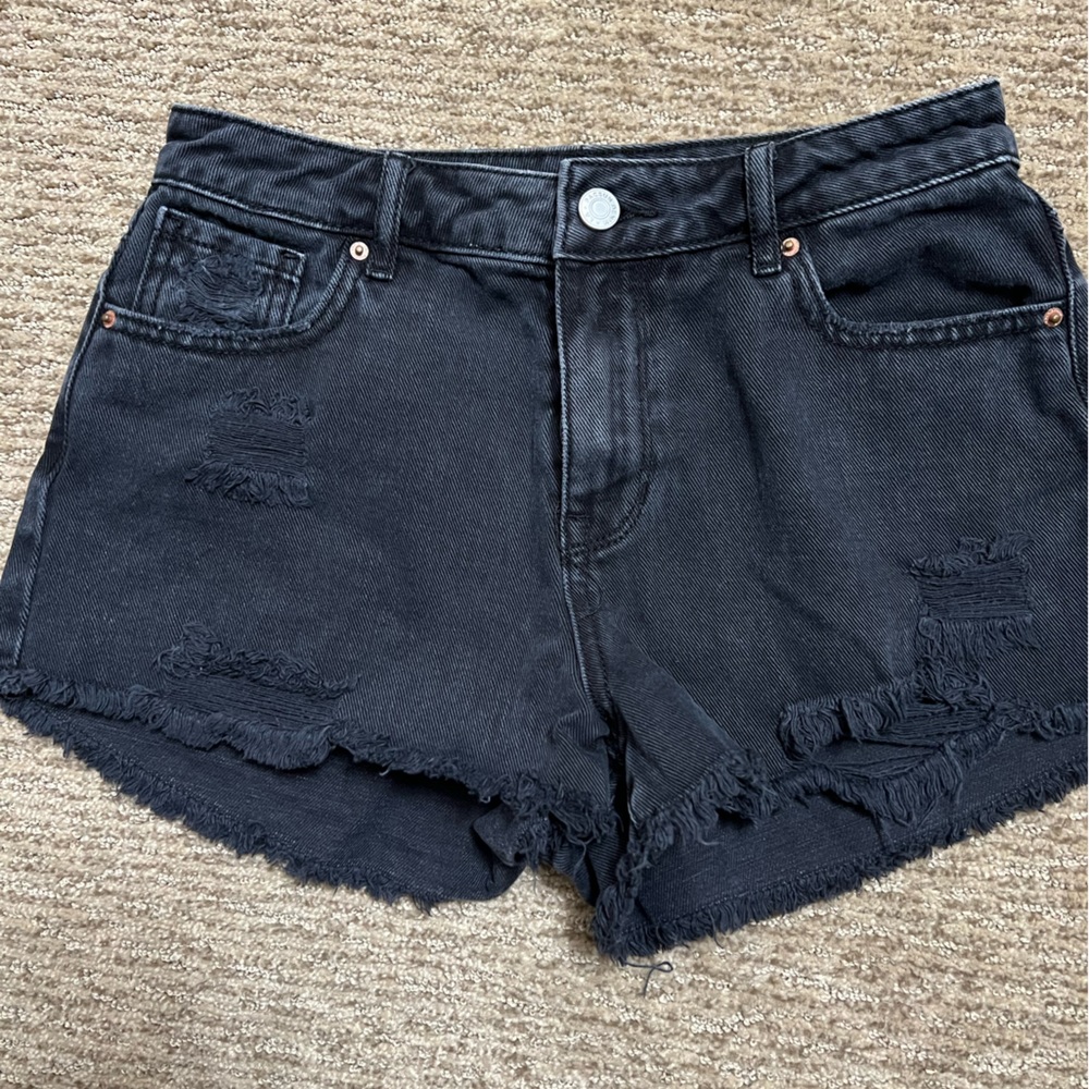 EUC Pacsun black High Rise Festive Shorts. 25